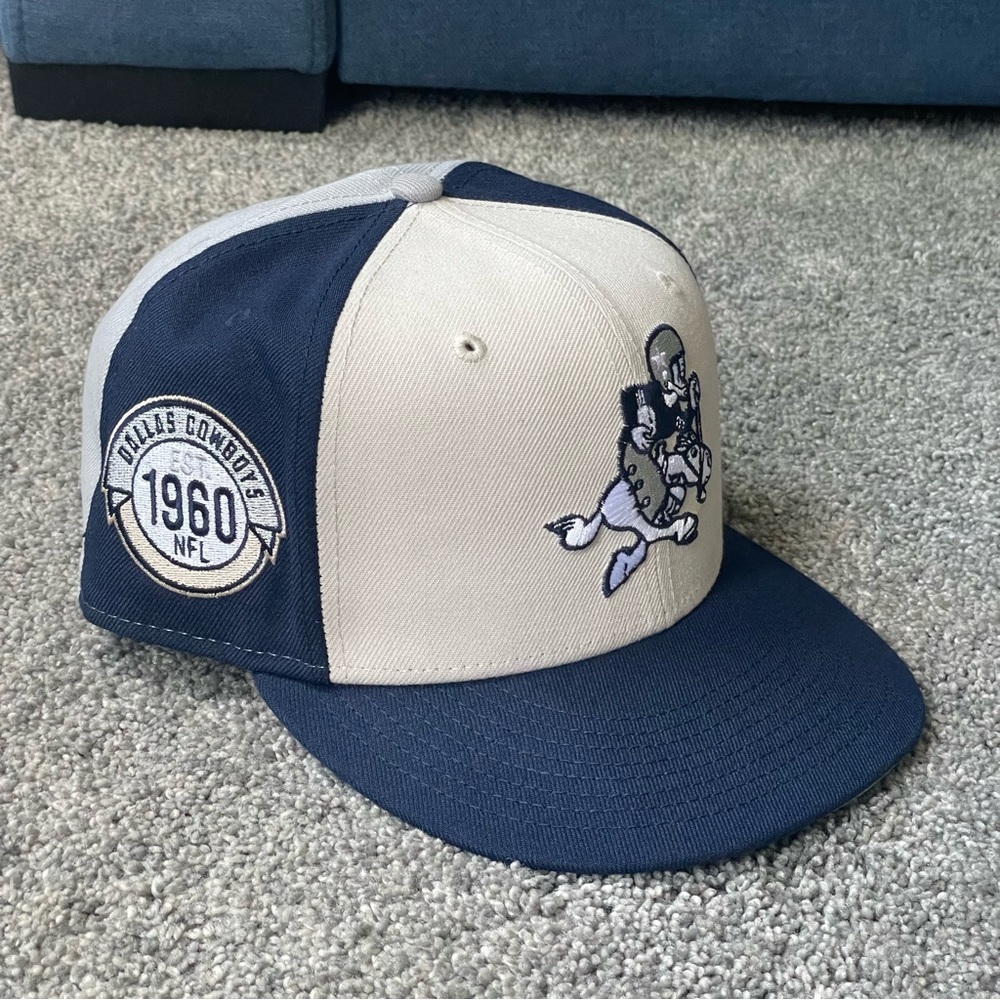 New Era Dallas Cowboys Fitted Hat 1960 Patch Retro Logo Size 7 3/4 NFL